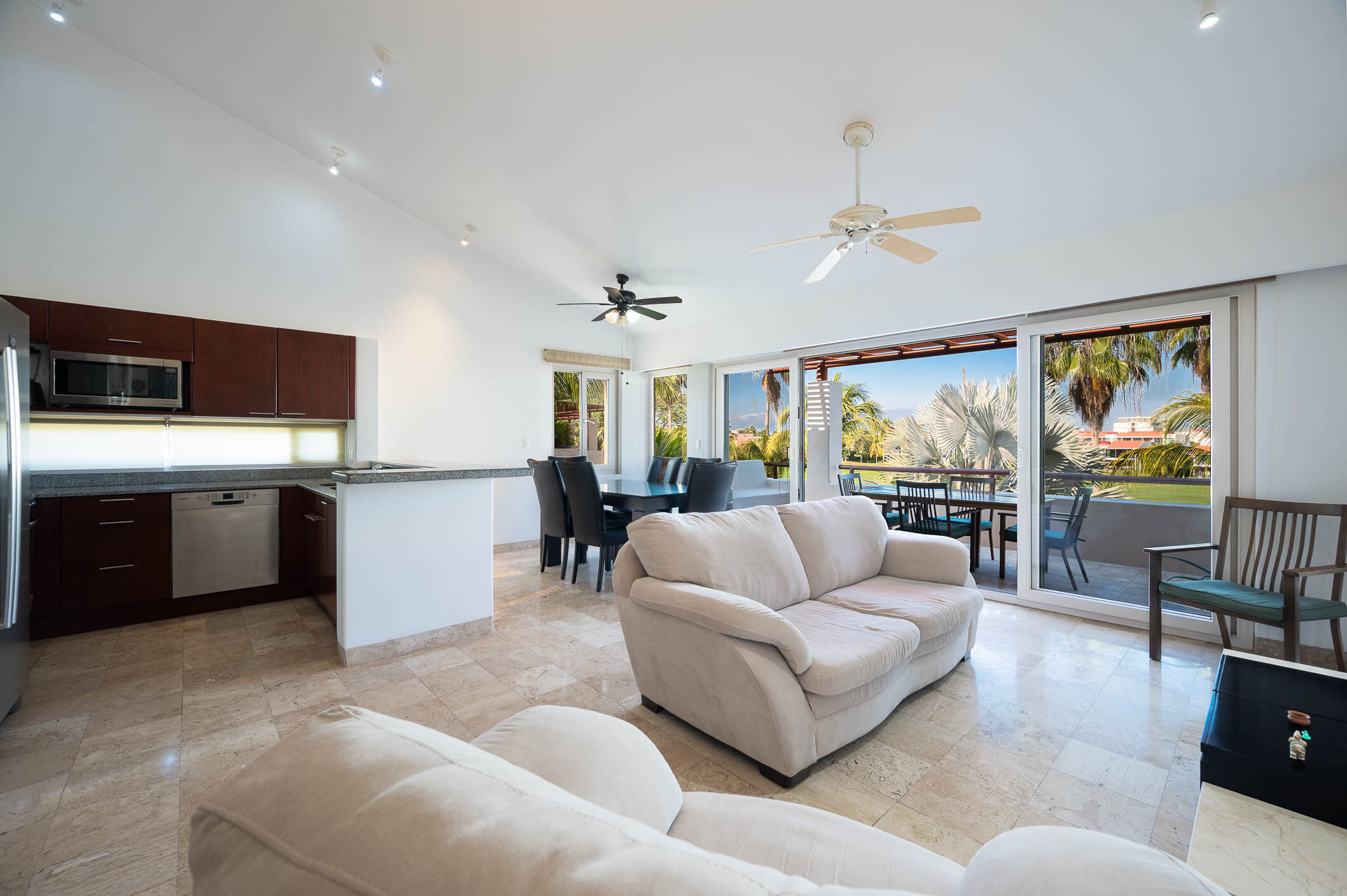 Dalila 301 Private Island Paradise